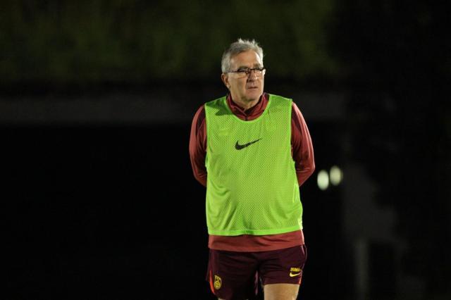 7M足球比分-国足奏响东京战歌！伊万无惧日本刺探首发仍存悬念