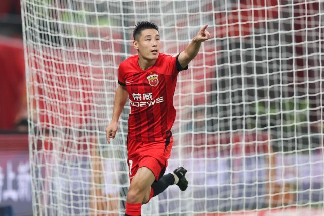 NBA赛程-【中超】文武组合破门卡隆锦上添花 海港3比0沧州