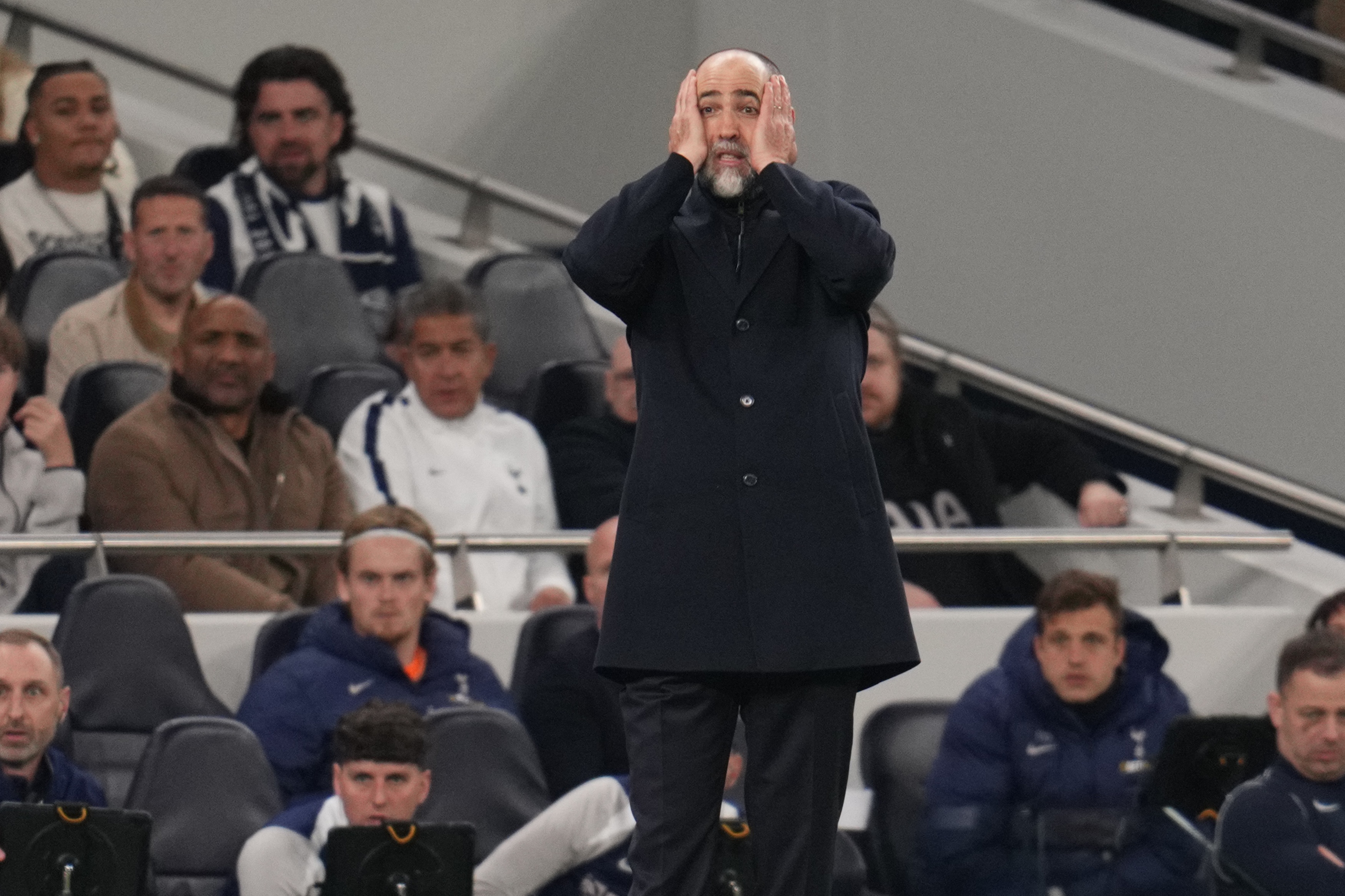 棒球比分-英媒：图多尔已经得罪了许多热刺球员，对待金斯基的方式引发不满