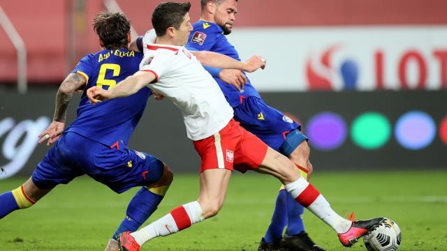 射手榜-纪录悬了，欧冠也悬了？世一锋给六冠王出“送命题”